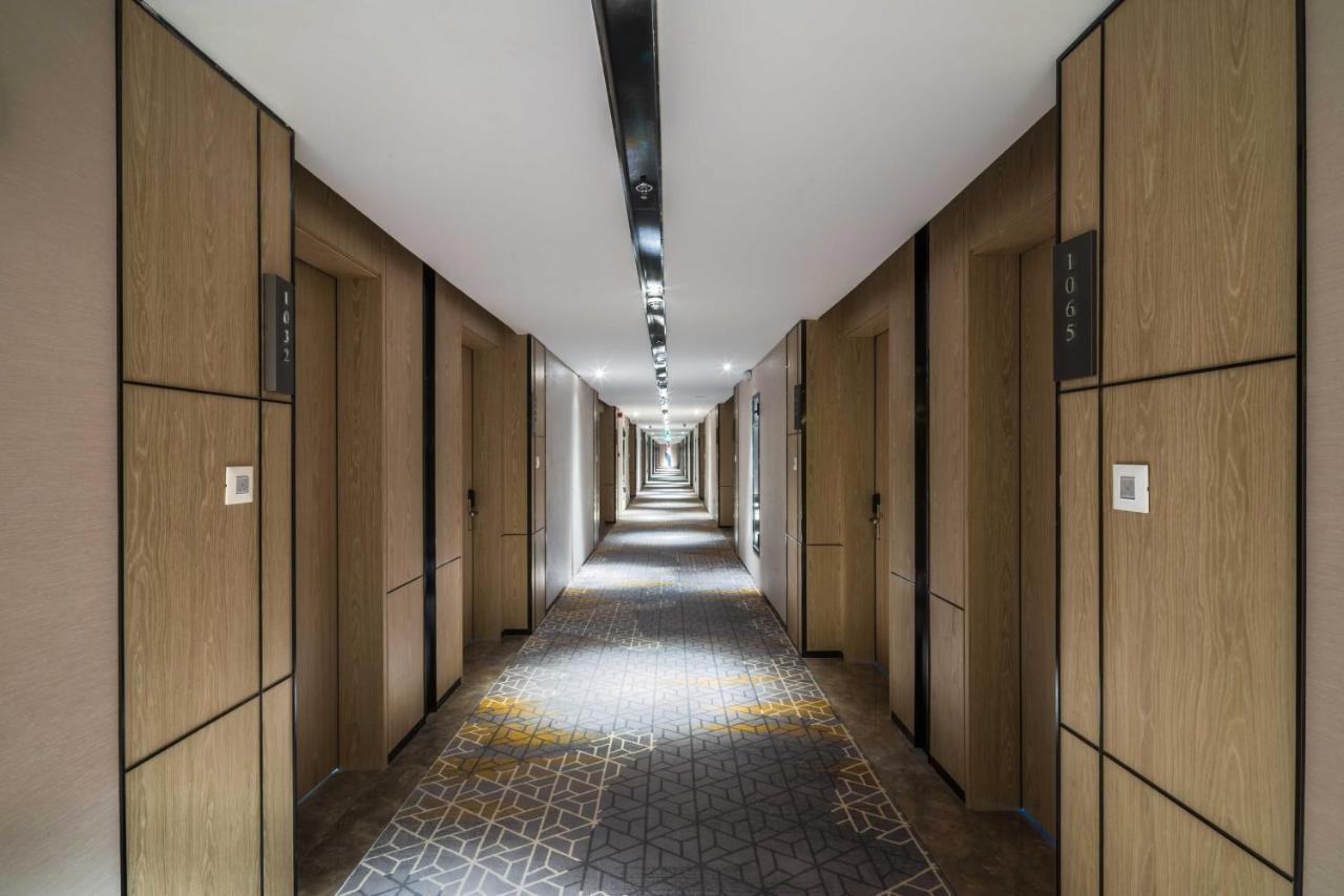 Aber Al Takhassusi Hotell Riyadh Exteriör bild