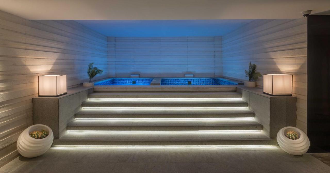 Aber Al Takhassusi Hotell Riyadh Exteriör bild